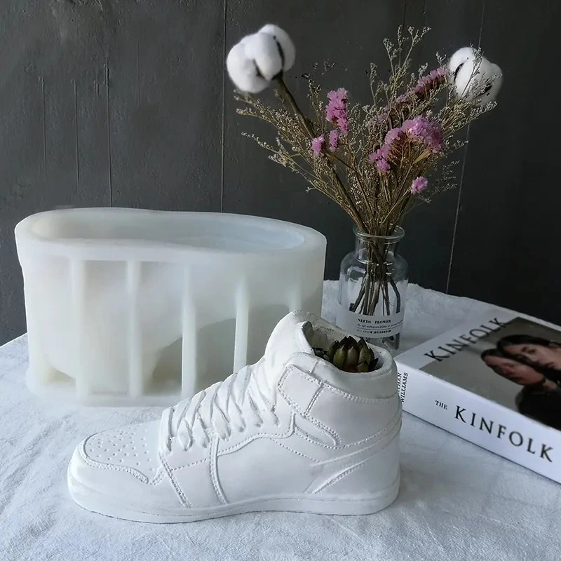 Hot Selling New Design Concrete Home Decoration Garden Pot Making Mould Large Size Cement Planter Sneaker Silicone Pot Mold